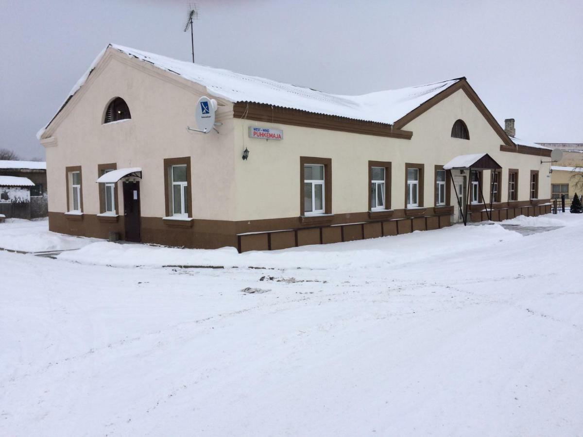 Westwind Puhkemaja Kunda Exterior foto